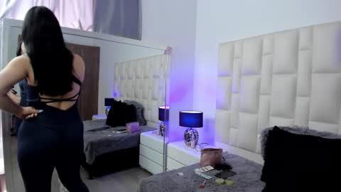  ariana  online show from February 2026 04:57:01 PM