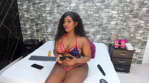 Snapshot of arianaablack chatting on December 2024 12:16:01 PM Ariana online show from December 2024 12:16:01 PM