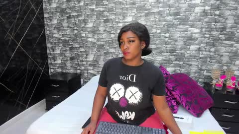 Snapshot of arianaablack chatting on February 2025 12:13:02 PM Ariana online show from February 2025 12:13:02 PM