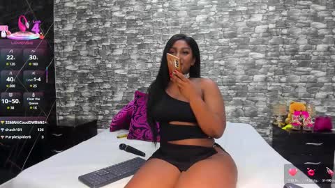 Snapshot of arianaablack chatting on February 2025 03:25:02 PM Ariana online show from February 2025 03:25:02 PM