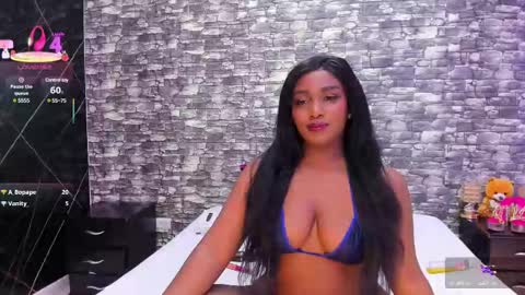 Snapshot of arianaablack chatting on February 2025 03:48:02 PM Ariana online show from February 2025 03:48:02 PM