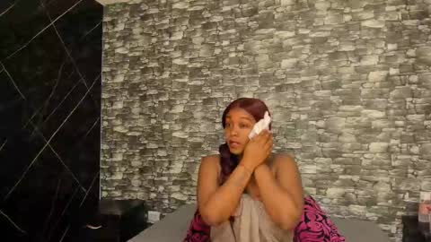 Snapshot of arianaablack chatting on September 2025 12:21:02 PM Ariana online show from September 2025 12:21:02 PM