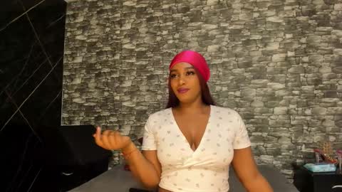 Ariana online show from November 2025 12:27:02 PM