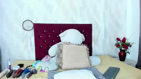 Snapshot of arianadiosa1 chatting on February 2025 02:16:02 PM Ariana diosa online show from February 2025 02:16:02 PM