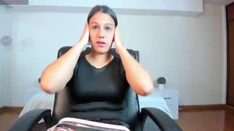 arianarouse  online show from June 2026 07:49:01 PM