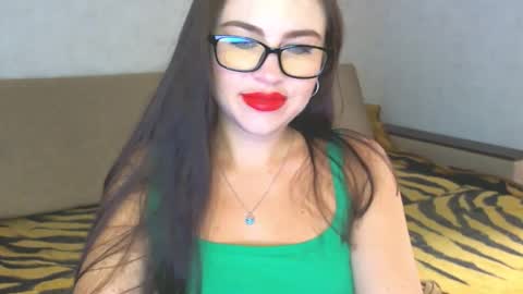 ArianaxSky online show from September 2025 10:42:01 AM