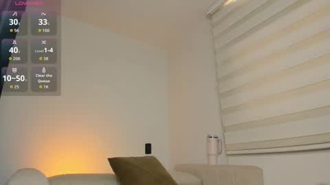 arianna_0 online show from April 2026 12:53:02 PM