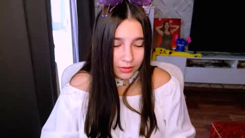 Arianna online show from November 2025 09:20:02 AM