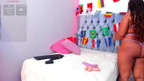 ARIANNA  MILLERS online show from June 2026 07:29:01 PM