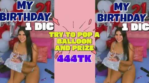 Arianna online show from November 2025 07:04:02 PM