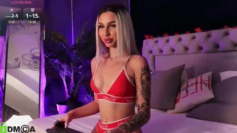 Snapshot of ariannalure chatting on November 2025 07:27:01 PM Arianna online show from November 2025 07:27:01 PM