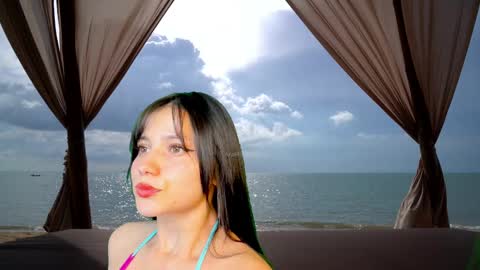 Snapshot of ariarouse chatting on September 2025 10:31:01 PM Arianna Rouse online show from September 2025 10:31:01 PM