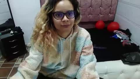 ariasmithog online show from February 2025 03:02:01 AM