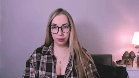 Aria online show from April 2026 06:52:01 AM