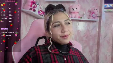 Ari Bunnie  online show from November 2025 11:59:02 PM