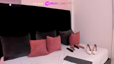 Ariel online show from November 2025 10:26:02 PM