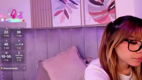 Ariel Wattson online show from October 2025 06:26:02 PM