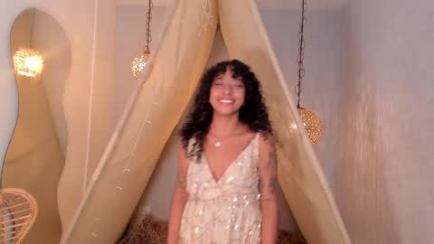 A R I   online show from December 2024 12:36:01 PM