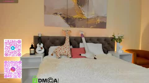 Snapshot of ariella_sol chatting on October 2025 01:47:02 AM Ariella GTM3 Tue Wed Thu Fri Sat 0400 am-1030pm online show from October 2025 01:47:02 AM