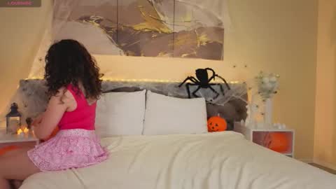 Snapshot of ariella_sol chatting on November 2025 01:08:01 AM Ariella GTM3 Tue Wed Thu Fri Sat 0400 am-1030pm online show from November 2025 01:08:01 AM