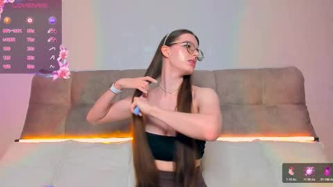 Ariella online show from November 2025 04:22:02 AM