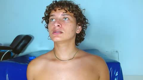 Ariel Aoir online show from March 2026 01:22:02 AM