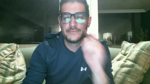 Snapshot of arielsinho chatting on May 2026 05:46:02 AM Anon online show from May 2026 05:46:02 AM