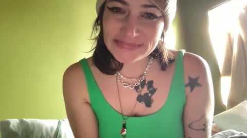 ariel  colin when hes here online show from February 2026 04:27:02 PM