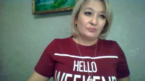 Snapshot of arielxloveresss chatting on October 2025 02:30:01 PM ArielXLoveresss online show from October 2025 02:30:01 PM