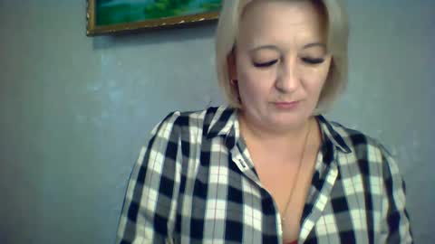 Snapshot of arielxloveresss chatting on November 2025 08:58:02 AM ArielXLoveresss online show from November 2025 08:58:02 AM