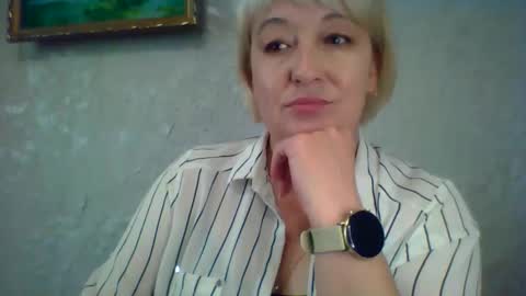 Snapshot of arielxloveresss chatting on June 2026 11:24:02 AM ArielXLoveresss online show from June 2026 11:24:02 AM