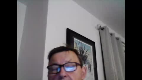 Snapshot of ariens chatting on January 2025 01:27:01 AM ariens online show from January 2025 01:27:01 AM