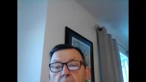 Snapshot of ariens chatting on January 2025 04:16:02 PM ariens online show from January 2025 04:16:02 PM