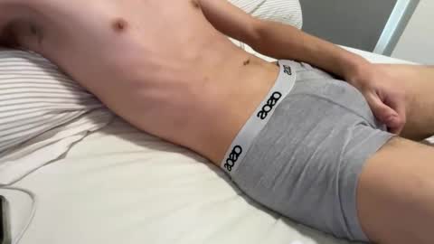 Aries Twink online show from September 2025 03:28:01 PM