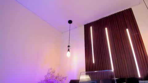  Arianna  online show from January 2026 02:12:02 PM