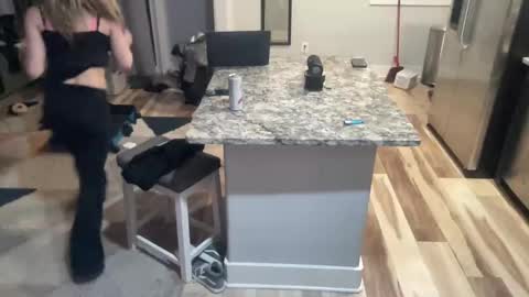 airskiii online show from February 2025 05:12:02 AM