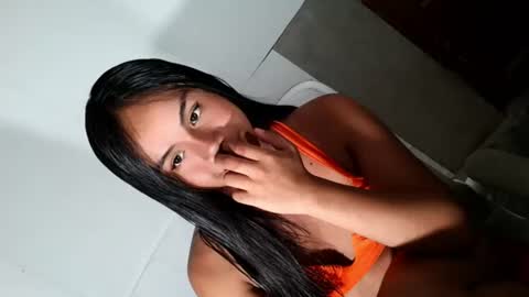 hi follow me its ARI  online show from June 2026 12:57:02 PM