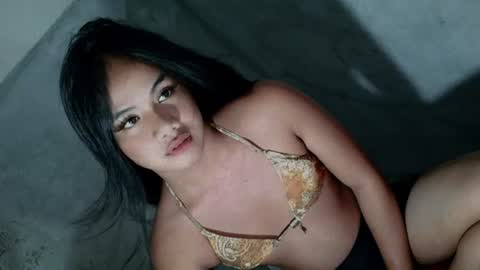 hi follow me its ARI  online show from June 2026 06:18:02 PM