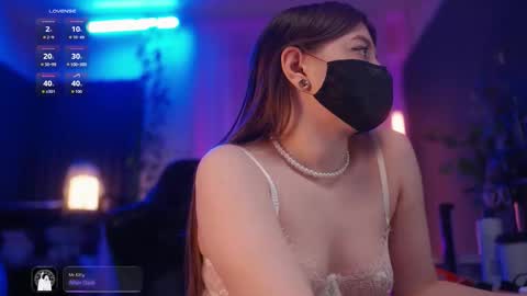 Arina online show from September 2025 04:52:01 PM