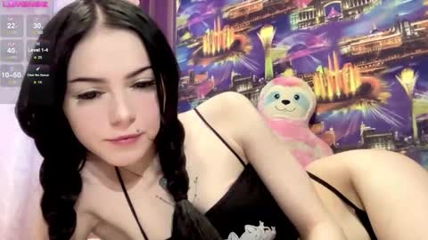 Arinka online show from December 2024 06:32:02 AM