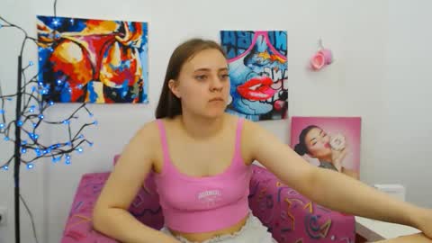 arinabelle online show from May 2026 06:09:01 PM