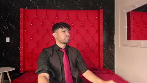 Snapshot of arise_garibaldi chatting on August 2026 12:51:02 PM Arise online show from August 2026 12:51:02 PM