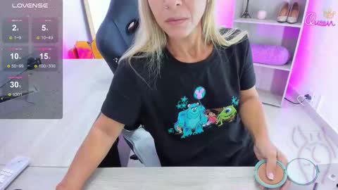 arisha_davis online show from February 2026 06:47:02 PM