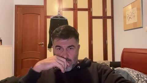 Snapshot of aristotelis_onassis chatting on November 2025 04:30:02 PM share online show from November 2025 04:30:02 PM