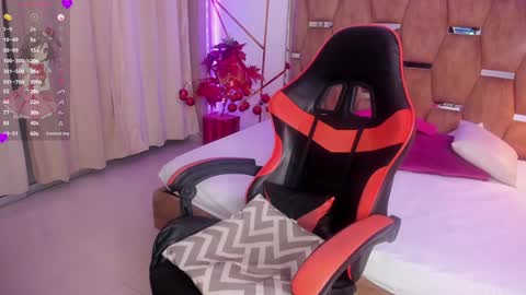 Ariadna online show from December 2024 11:32:01 PM