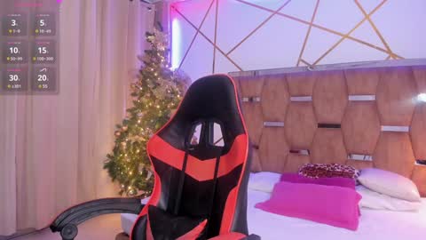 Ariadna online show from December 2024 02:41:01 AM