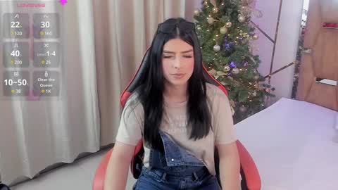 Ariadna online show from December 2024 08:23:02 PM
