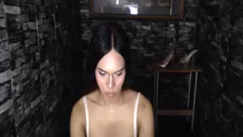 ariya031806 online show from June 2026 03:25:01 AM