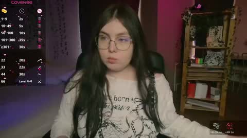 Snapshot of arizonaa_muse chatting on April 2026 11:19:02 AM Astrid online show from April 2026 11:19:02 AM