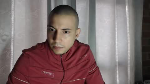 Snapshot of armando_2002 chatting on November 2025 06:02:01 PM ARMANDO online show from November 2025 06:02:01 PM